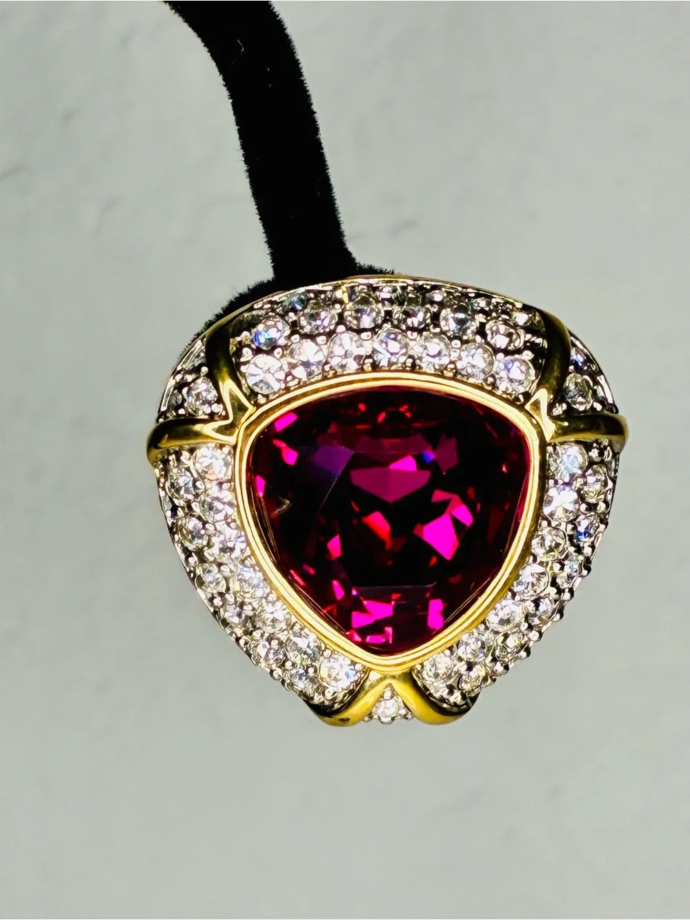 RARE Swarovski Gold-Tone Fuchsia Crystal HUGE HEAVY AND PRISTINE Clip Earrings